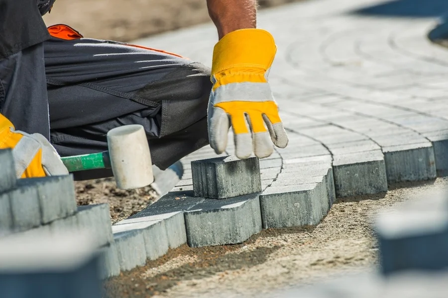 How To Maintain Your Driveway After Installation in Lindenhurst, NY How To Maintain Your Driveway After Installation in Lindenhurst, NY